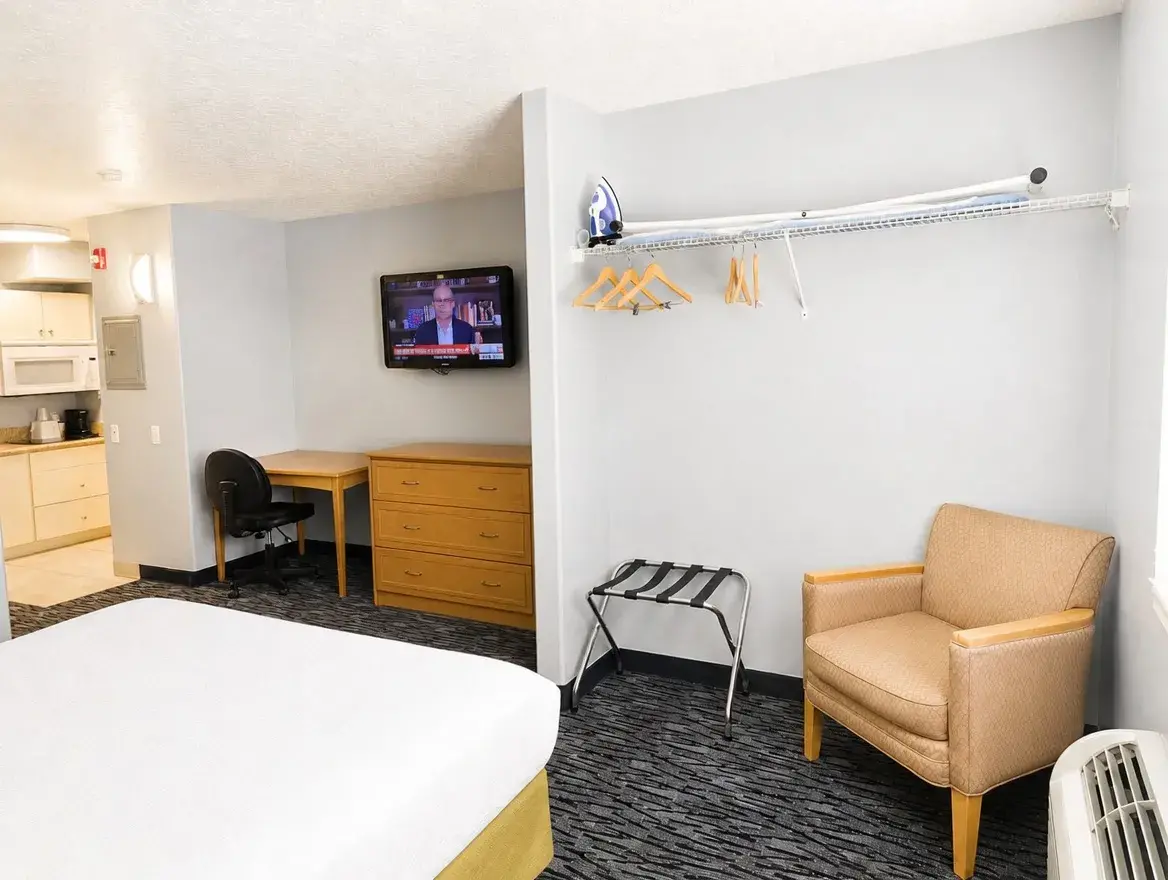 Executive Inn & Suites Extended Stay