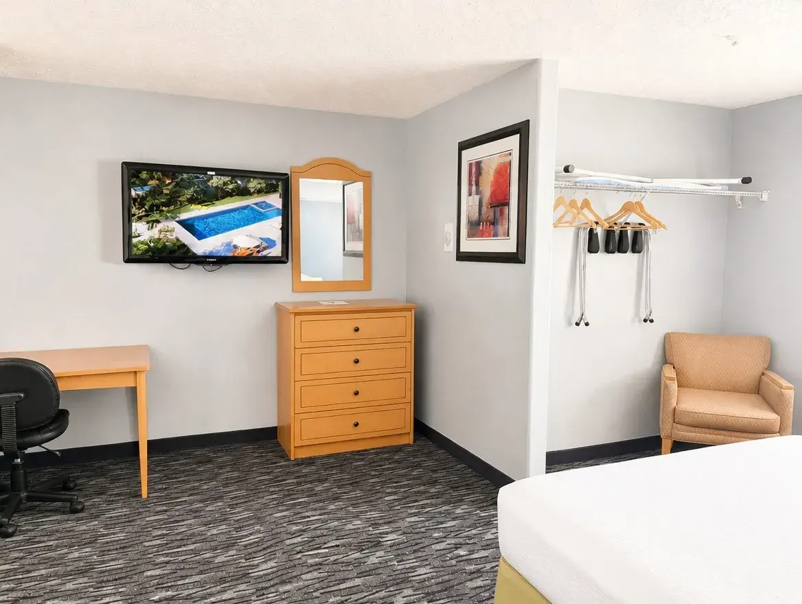 Executive Inn & Suites Extended Stay