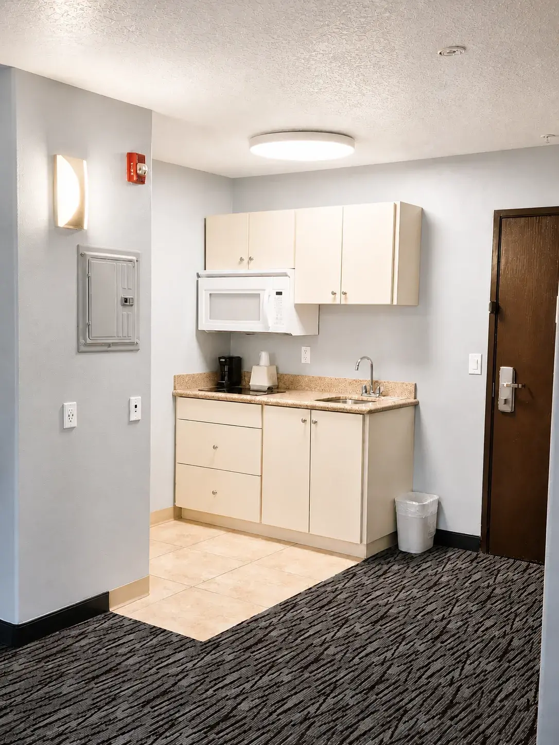 Executive Inn & Suites Extended Stay
